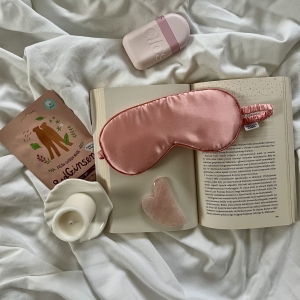 Różowa jedwabna opaska