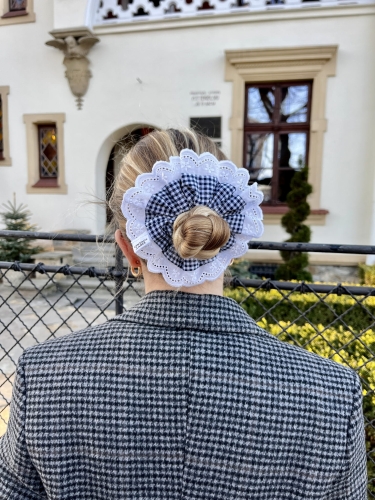 granatowa gumka na koka