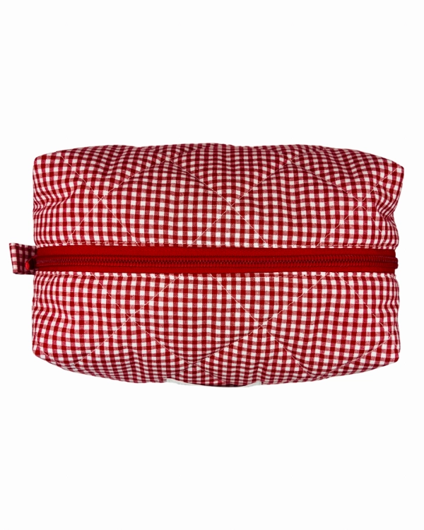 Kosmetyczka w czerwoną kratkę