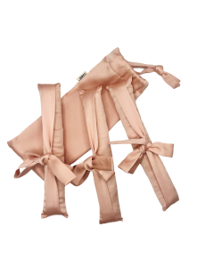 Jasnoróżowe papiloty do kręcenia włosów