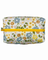 Kosmetyczka w wiosenne kwiaty