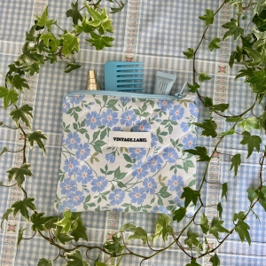 Mała kosmetyczka błękitne niezapominajki