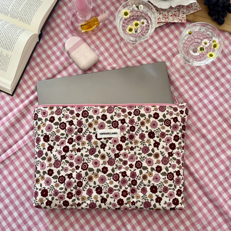 Etui na laptopa malinowy bukiet