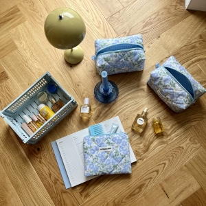 Kosmetyczka błękitne niezapominajki