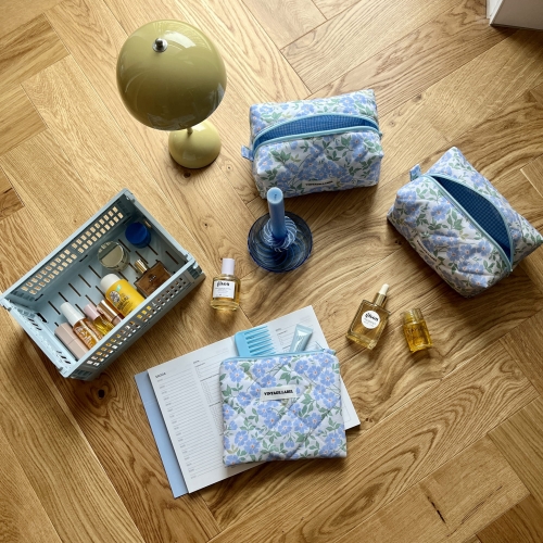 Kosmetyczka błękitne niezapominajki