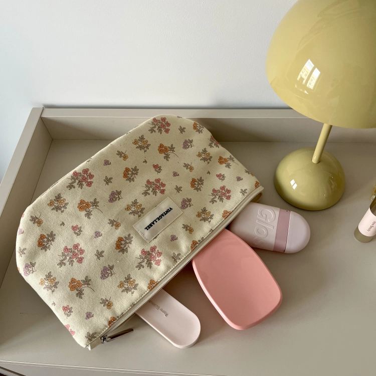 Kosmetyczka vintage bukiet