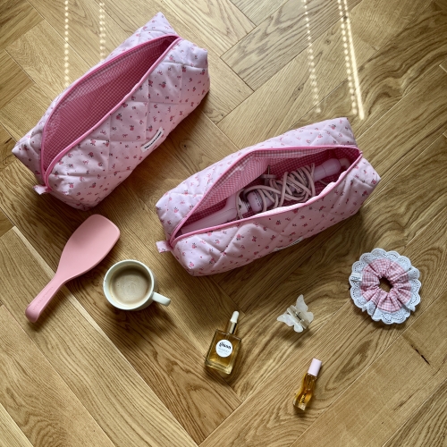 Kosmetyczka XXL różowe kokardki